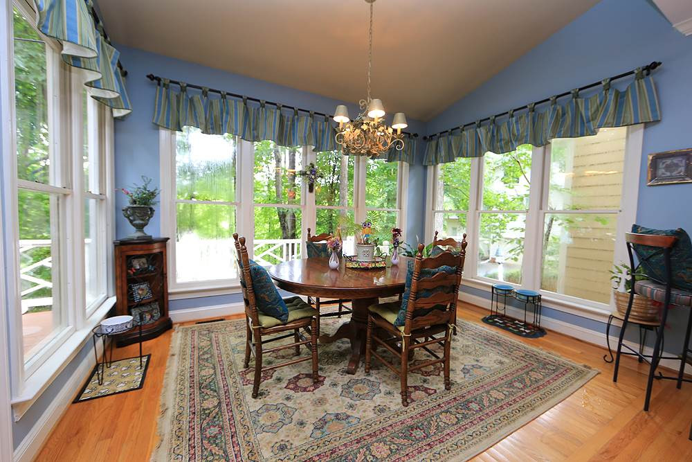 7813 Sandy Bottom Way Raleigh, NC 27613 - Photo 11 of 25 Breakfast Area