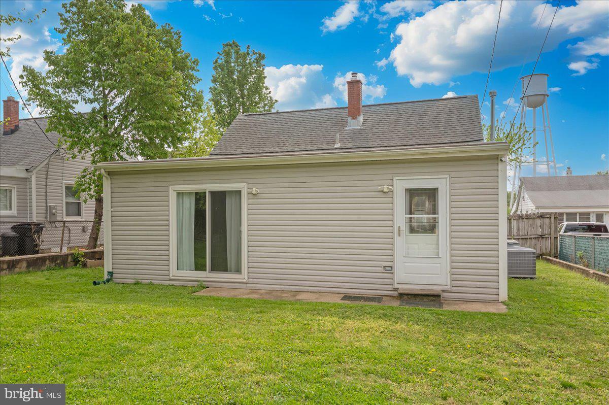 1910 Tyler Road Dundalk, MD 21222 - Photo 46 of 58 Charming backyard retreat awaits you!