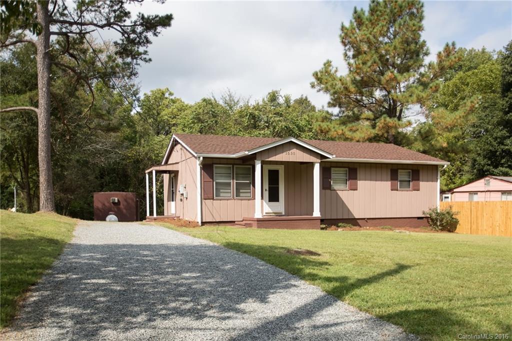 1535 Morningside Road Mount Holly, NC 28120 - Photo 2 of 14 Gallery Image 2
