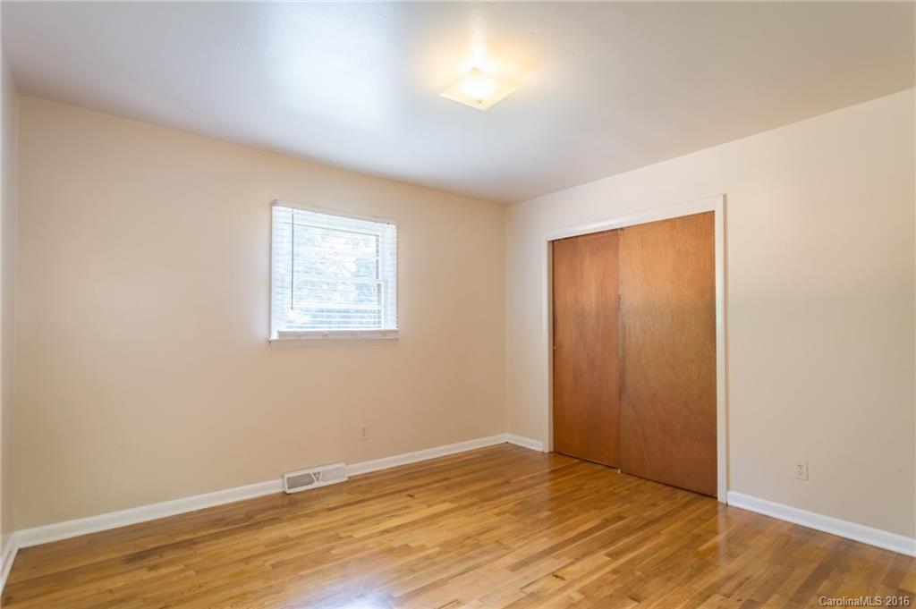 1535 Morningside Road Mount Holly, NC 28120 - Photo 7 of 14 Gallery Image 7