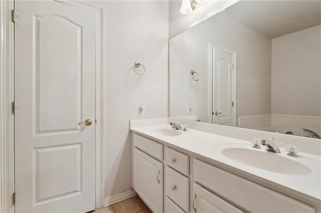 $188,500 | 40081 Emerald Drive, Unit B, Ponchatoula, LA 70454