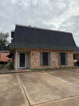 $119,900 | 4041 Charleston Circle, Unit 29, Alexandria, LA 71303