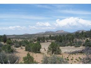 6851 Dillon Wash Road Prescott, AZ 86305 - Photo 3 of 10 a view of lake and mountain