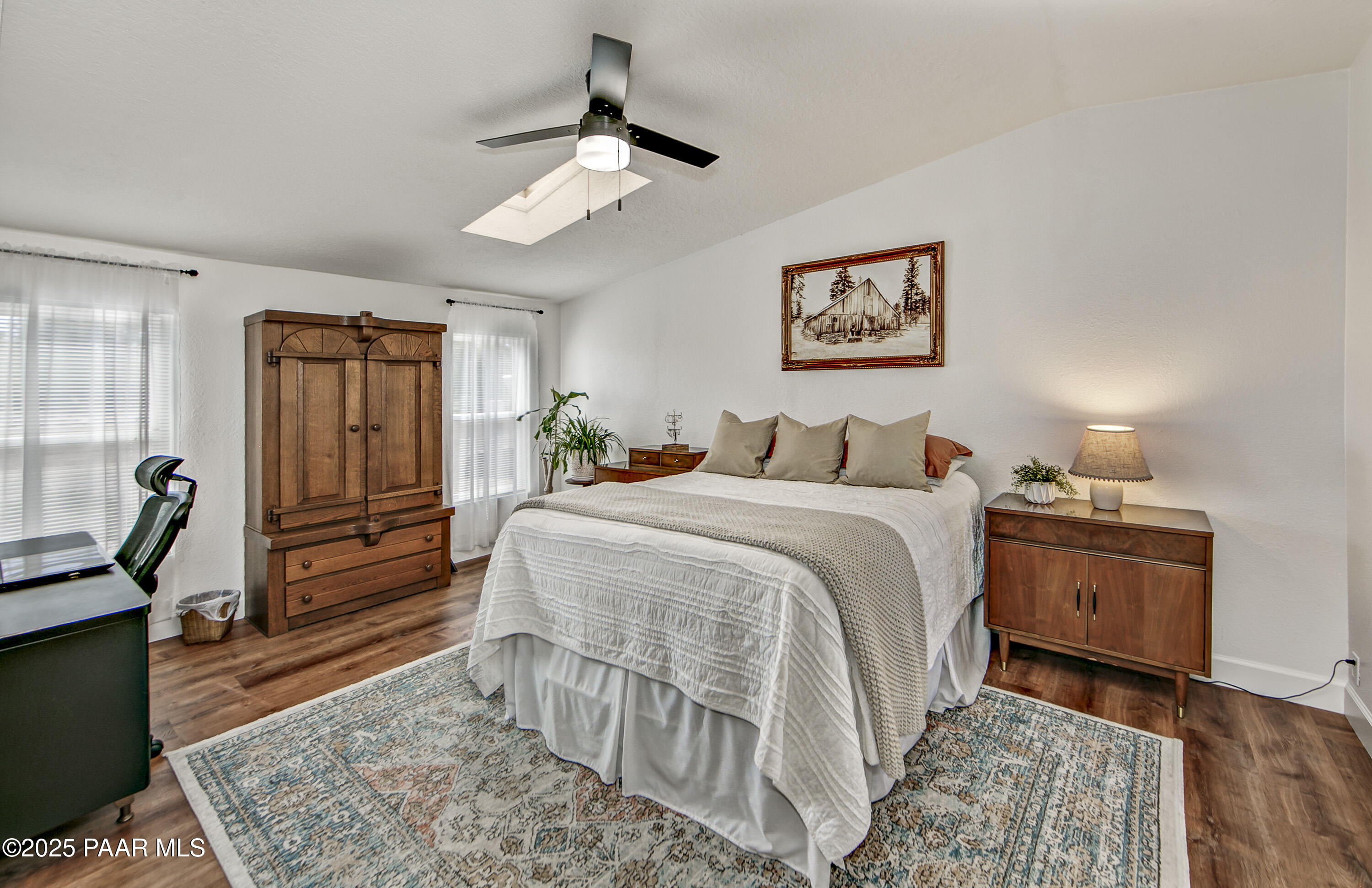 10450 North Poquito Valley Road Prescott Valley, AZ 86315 - Photo 13 of 30 30-Primary Bedroom