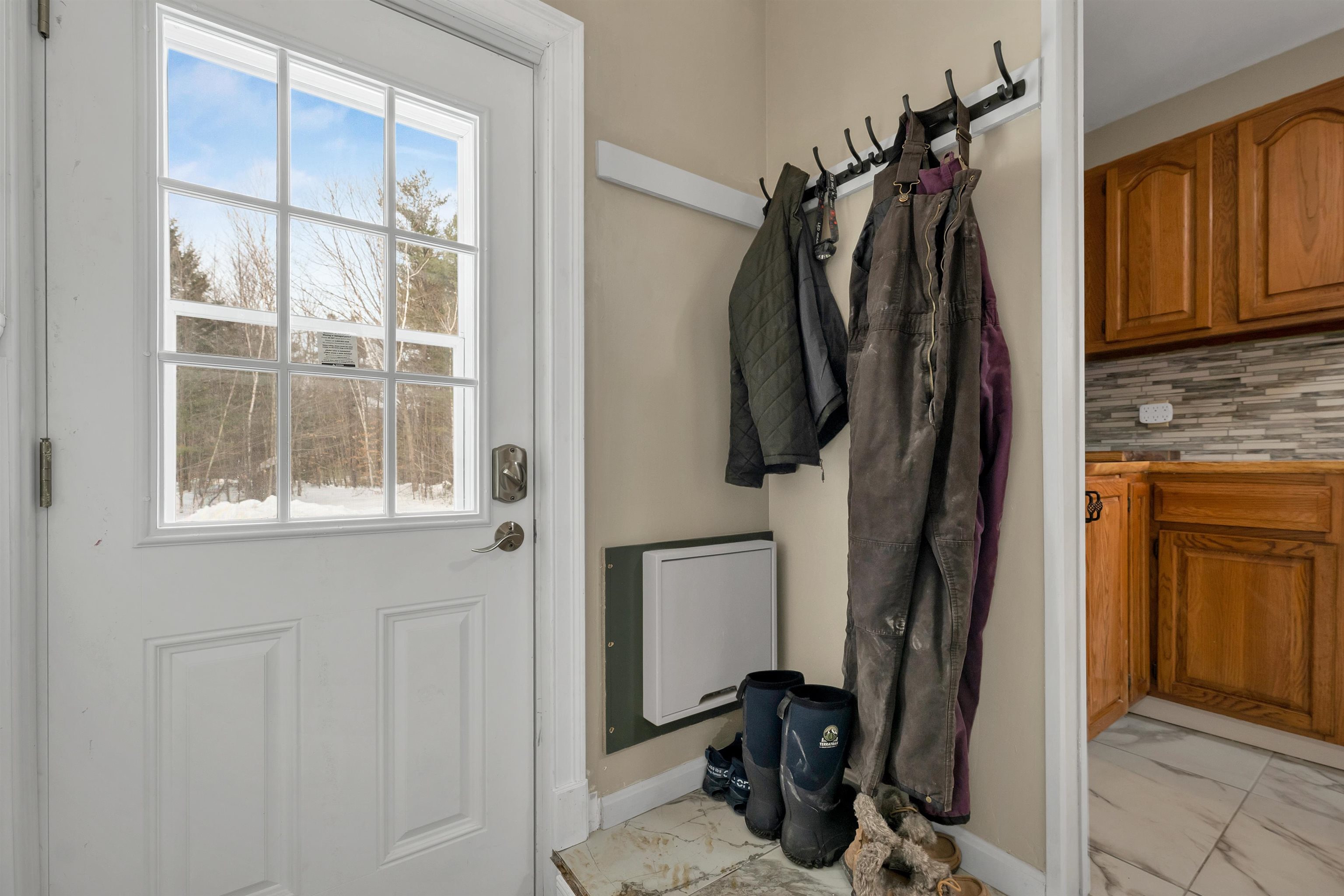 286 Lower Beech Hill Road Campton, NH 03223 - Photo 8 of 39