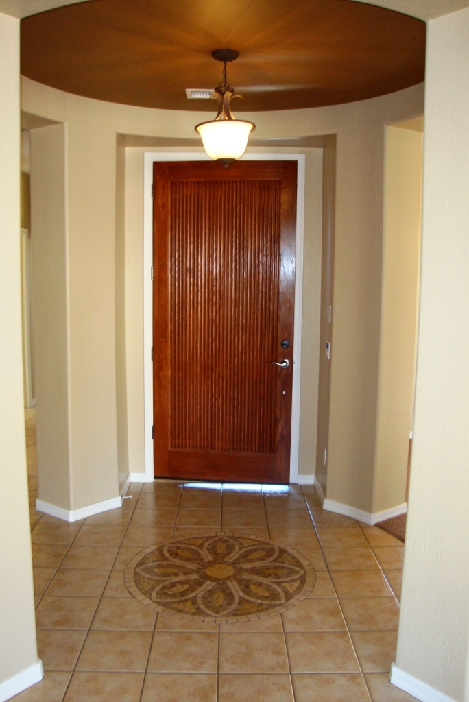 15256 West Redfield Road Surprise, AZ 85379 - Photo 4 of 27 3