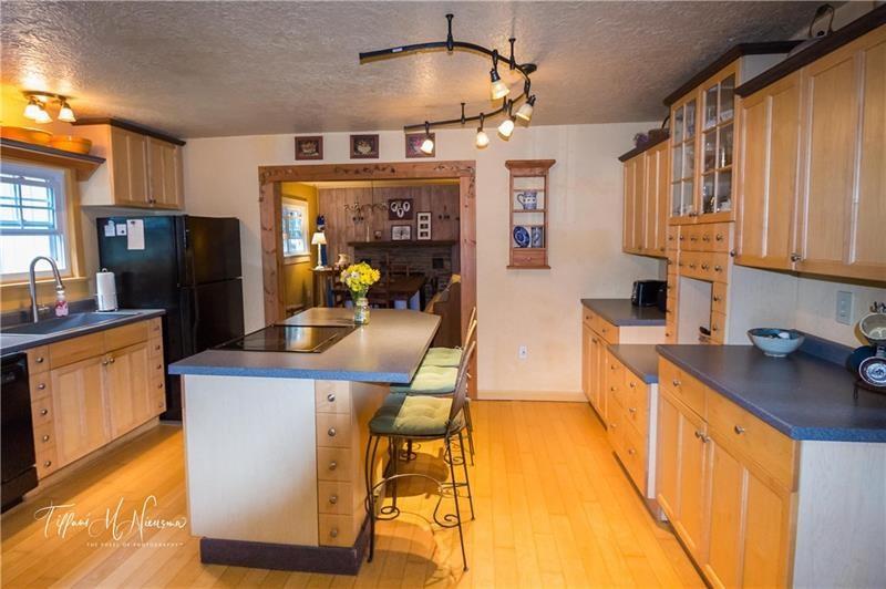 515 Weaver Mill Road Rector, PA 15677 - Photo 4 of 24 Gallery Image 4
