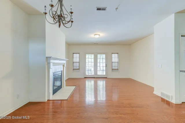 $2,200 | 55 Renaissance Lane, Unit 55, Wilton, NY 12831