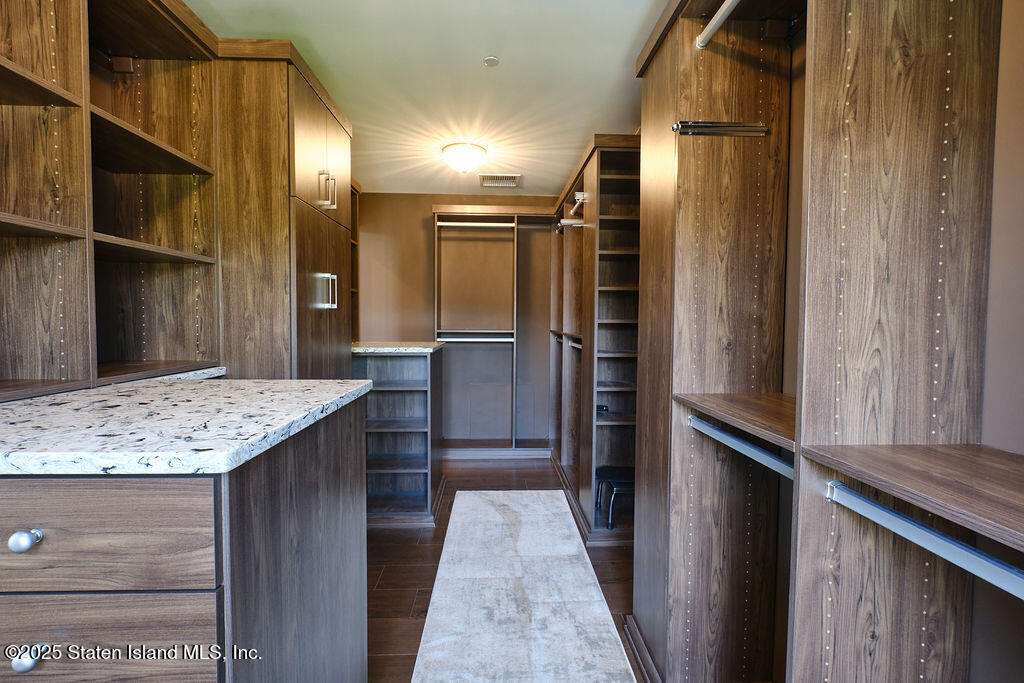 185 Radcliff Road Staten Island, NY 10305 - Photo 29 of 46 DSCF5683