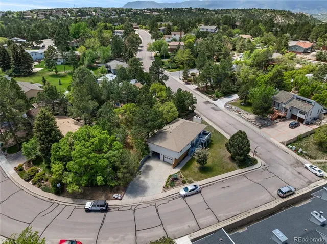 $525,000 | 6170 Castlewood Lane, Colorado Springs, CO 80918