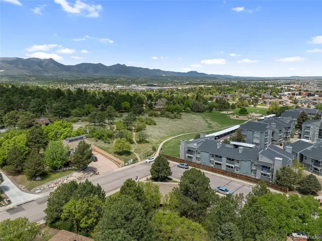 $525,000 | 6170 Castlewood Lane, Colorado Springs, CO 80918