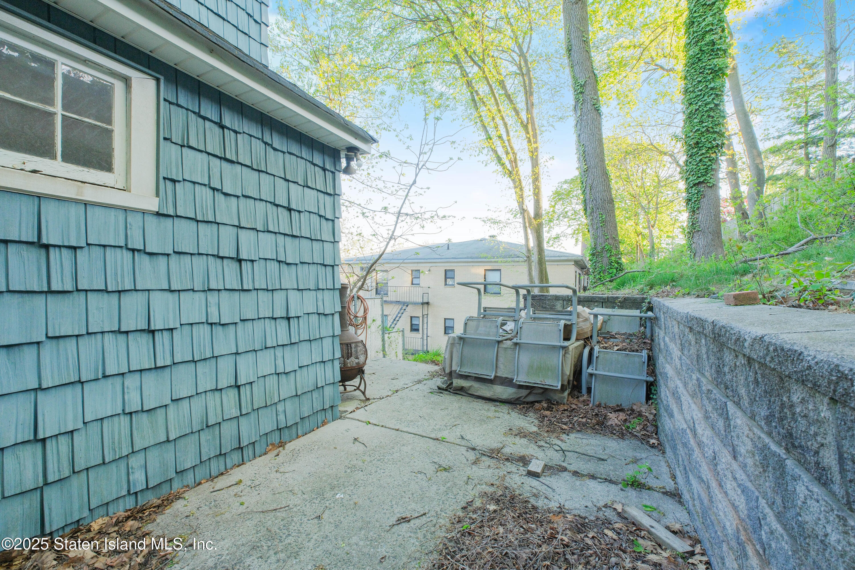 2341 Richmond Road Staten Island, NY 10306 - Photo 29 of 30 DSCF9071