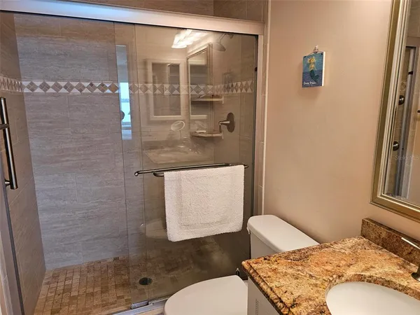 $4,300 | 4765 Independence Drive, Bradenton, FL 34210