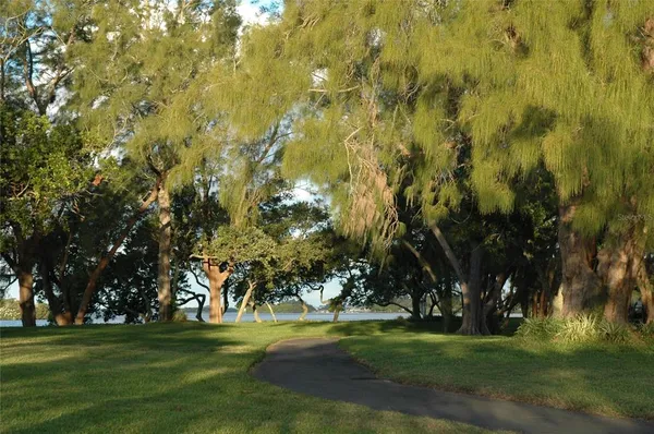 a view of a golf course