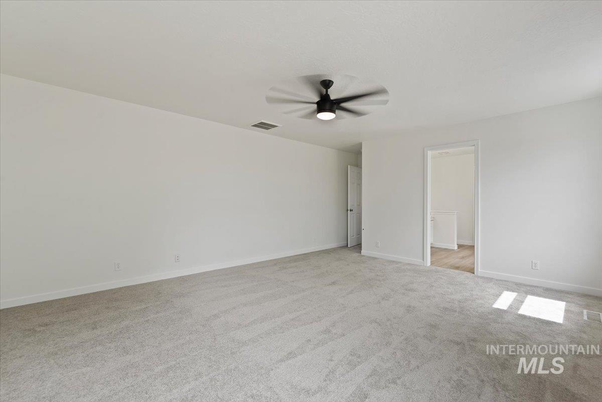 5418 Barkley Way Caldwell, ID 83607 - Photo 16 of 38