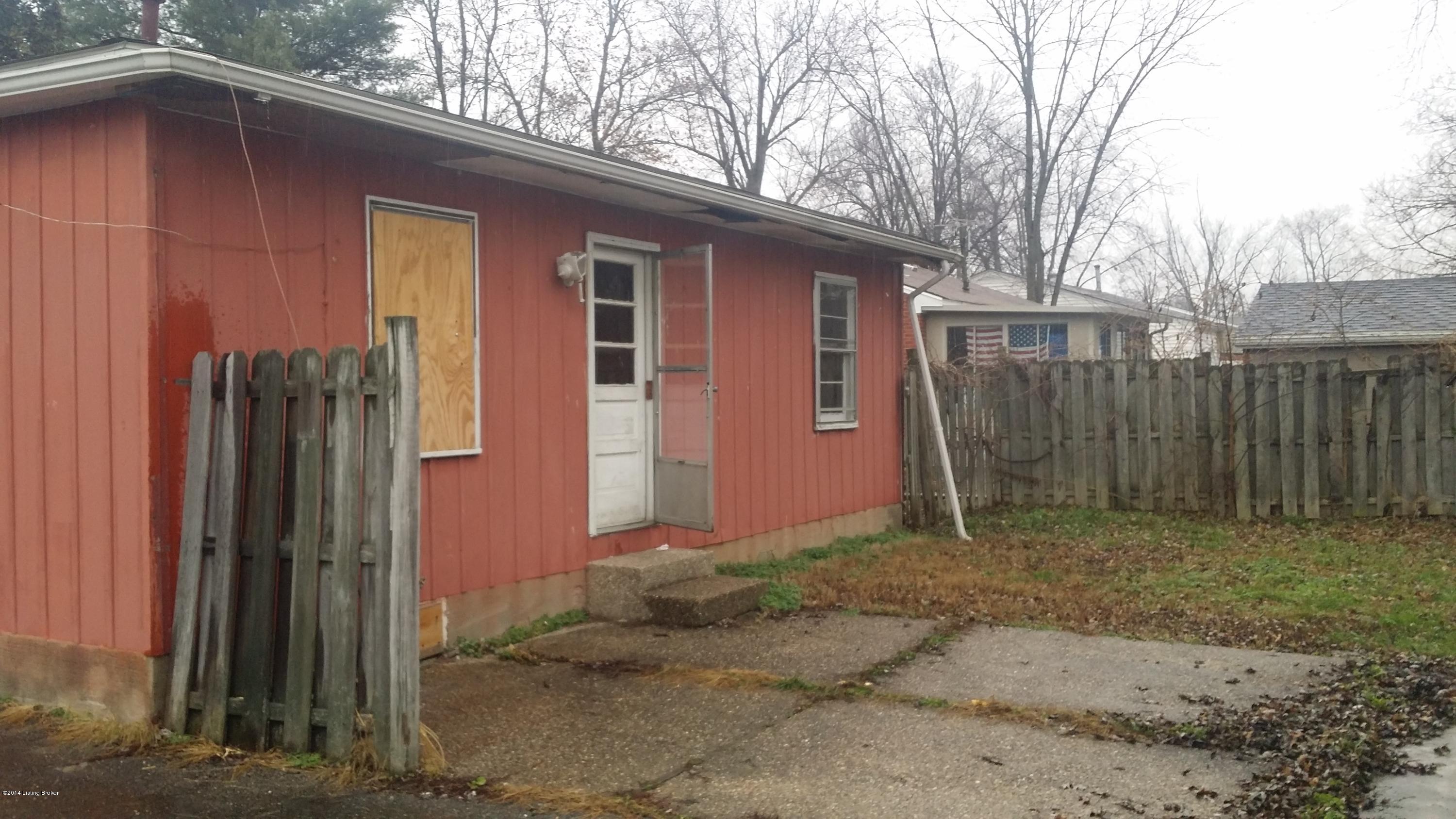 5416 Decker Road Louisville, KY 40258 - Photo 6 of 20 20141204_134110