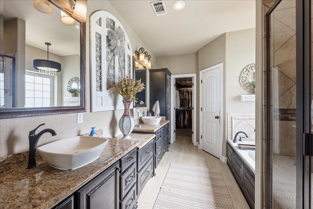 1615 Quail Run Beaumont, TX 77705 - Photo 28 of 49