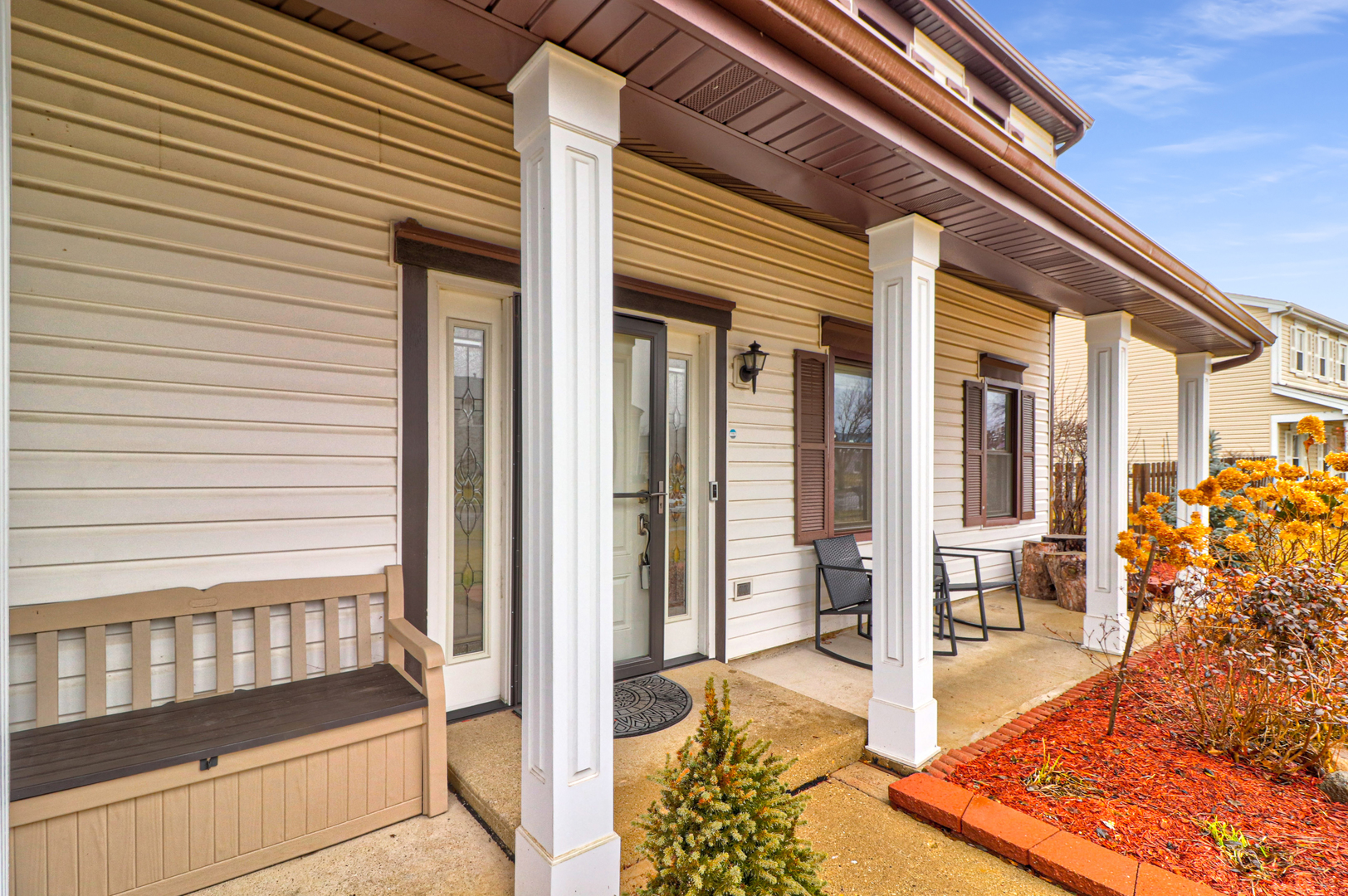 1126 Manchester Road Schaumburg, IL 60193 - Photo 3 of 28 a view of a balcony and front door