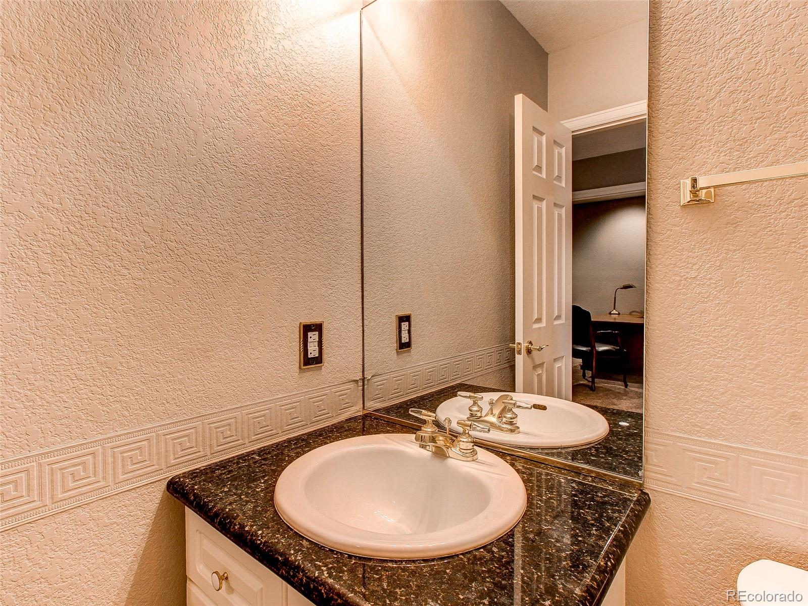 720 Ridgeside Drive Golden, CO 80401 - Photo 32 of 39 Gallery Image 32