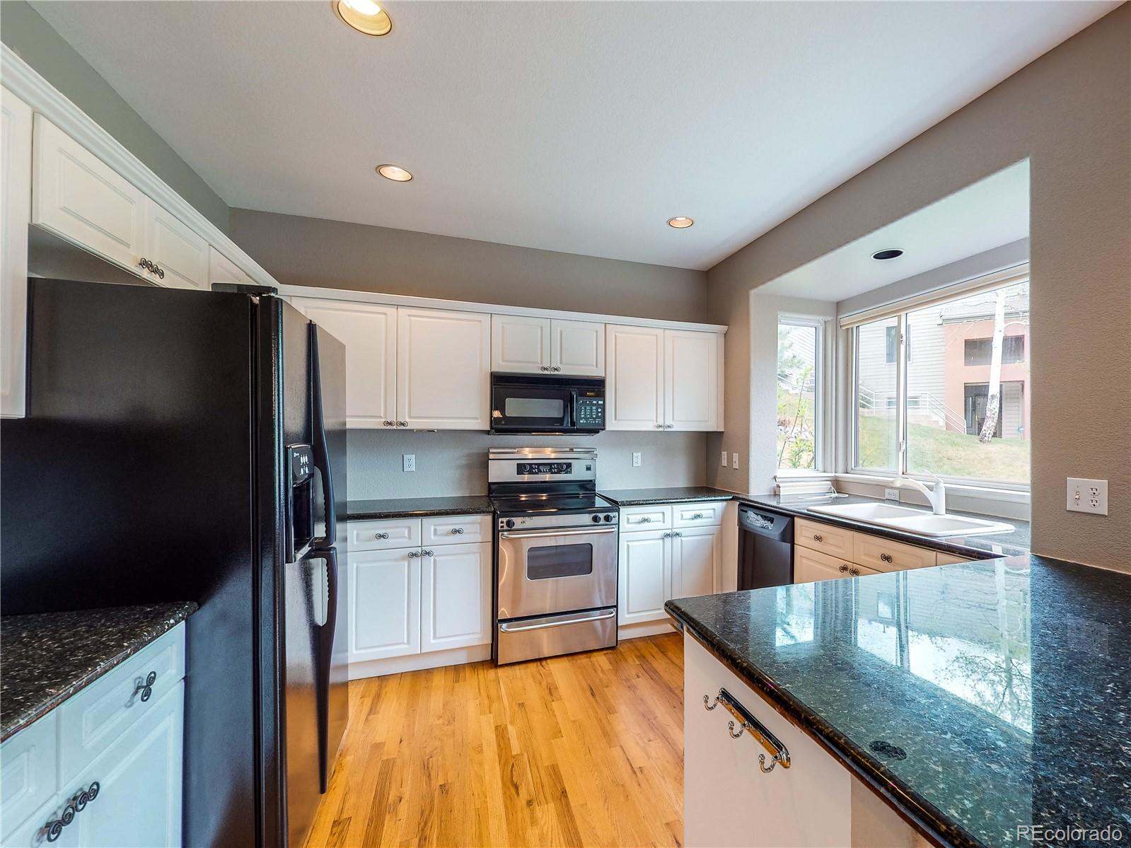 720 Ridgeside Drive Golden, CO 80401 - Photo 4 of 39 Gallery Image 4