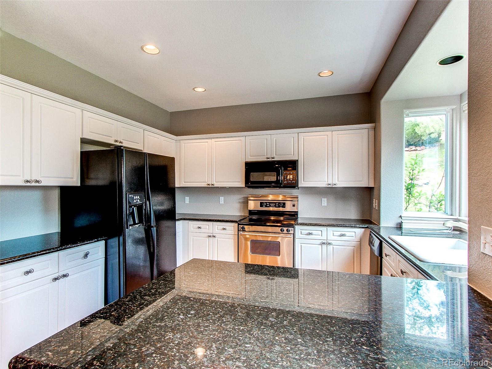 720 Ridgeside Drive Golden, CO 80401 - Photo 5 of 39 Gallery Image 5