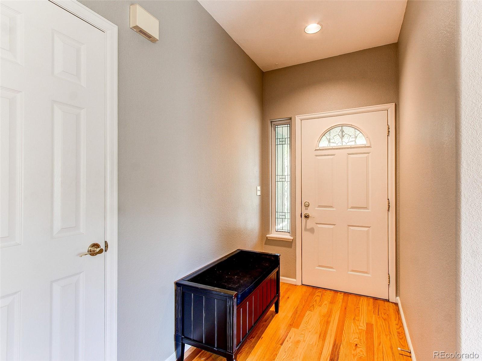 720 Ridgeside Drive Golden, CO 80401 - Photo 10 of 39 Gallery Image 10