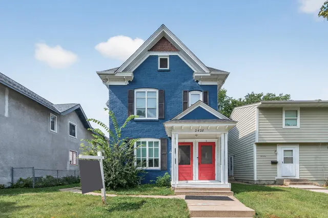 $579,900 | 2428 11th Avenue South, Minneapolis, MN 55404