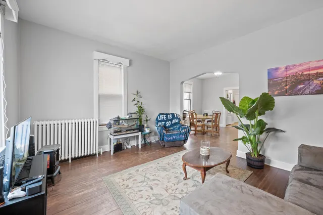 $579,900 | 2428 11th Avenue South, Minneapolis, MN 55404