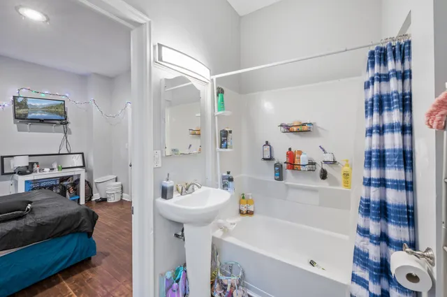 $579,900 | 2428 11th Avenue South, Minneapolis, MN 55404