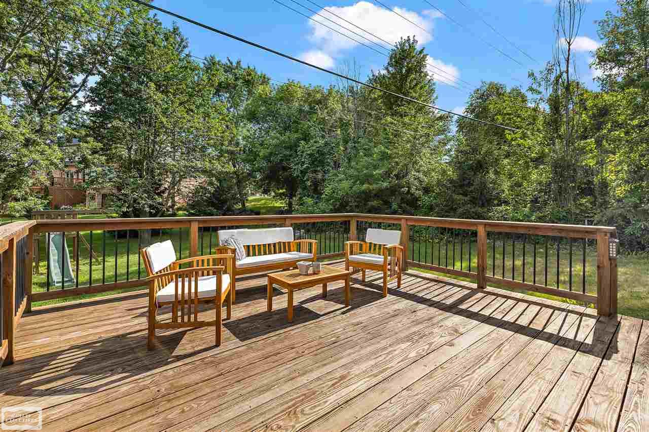 1128 East Gunn Road Rochester, MI 48306 - Photo 6 of 31 Gallery Image 6