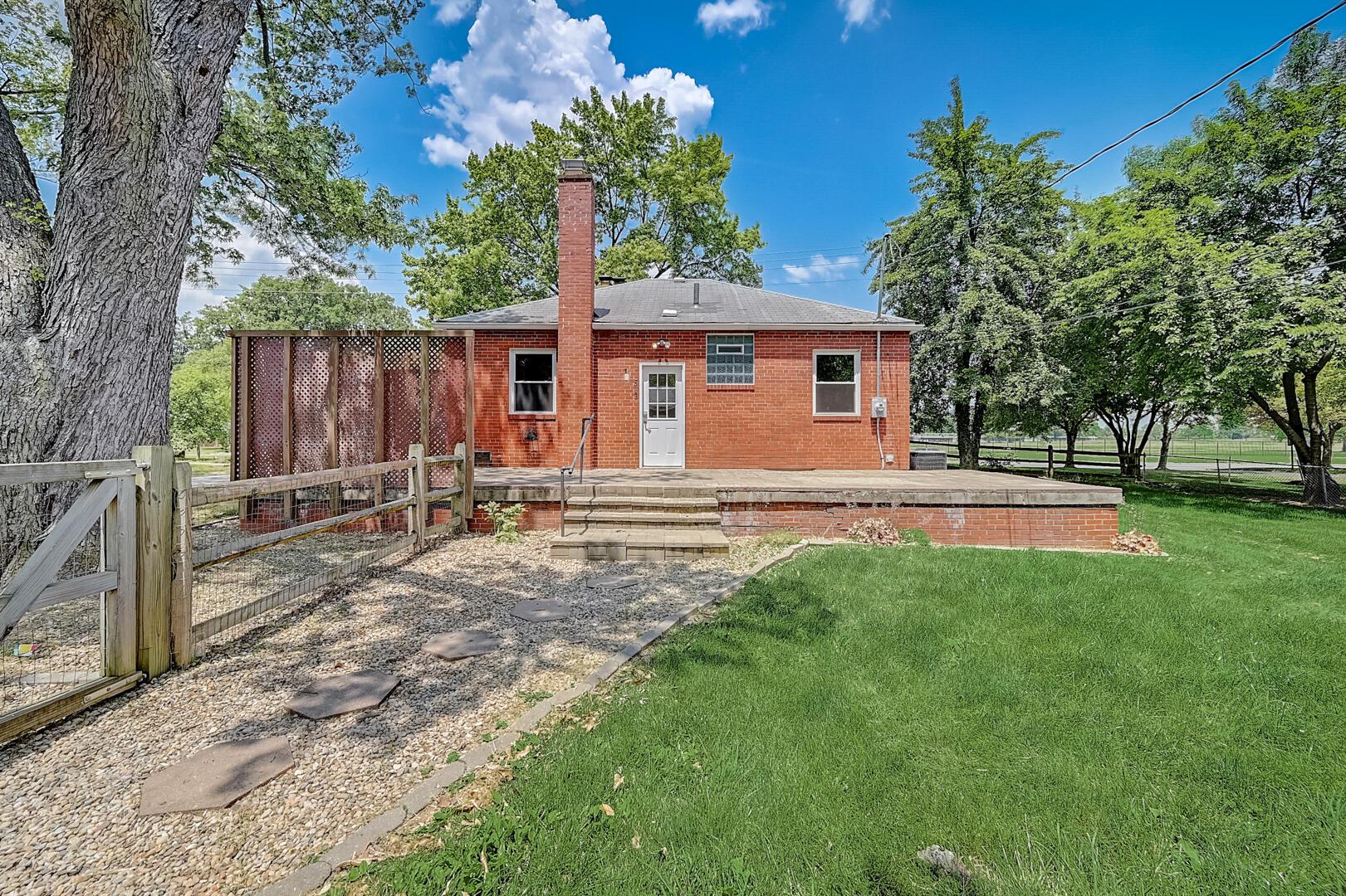 513 Morse Road Columbus, OH 43214 - Photo 24 of 25 listing_23
