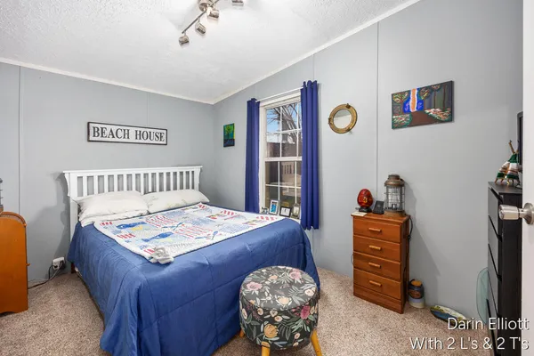 $82,900 | 280 West Scarlet Oak Drive, Coopersville, MI 49404