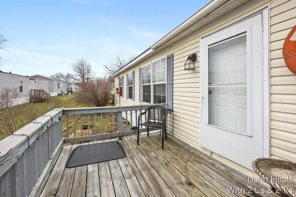 $82,900 | 280 West Scarlet Oak Drive, Coopersville, MI 49404