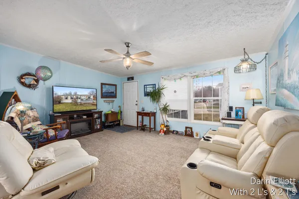 $82,900 | 280 West Scarlet Oak Drive, Coopersville, MI 49404