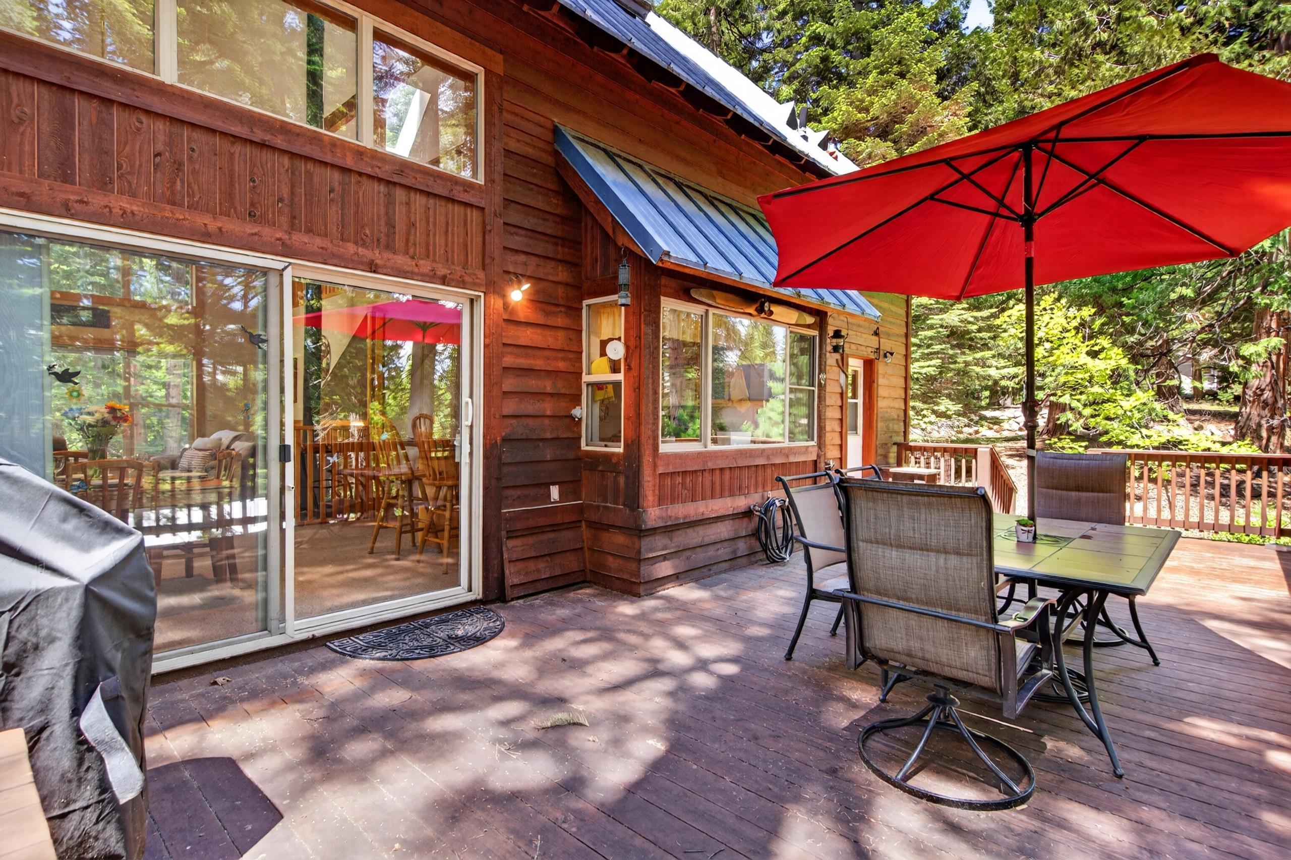 808 Lake Ridge Road, Unit 2 Lake Almanor, CA 96137 - Photo 20 of 50