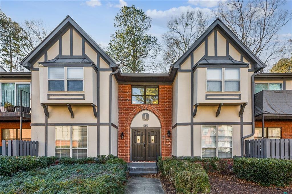 6851 Roswell Road, Unit I11 Atlanta, GA 30328 - Photo 1 of 23