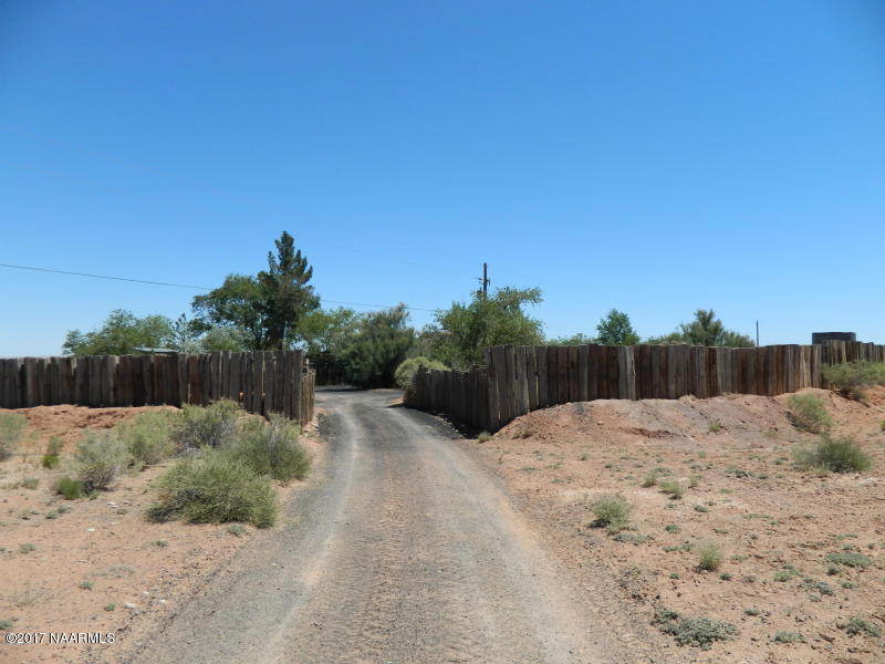 44111 Ranch Land Road Leuppx, AZ 86035 - Photo 3 of 59 3