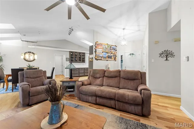 $559,900 | 8349 White Oak Trail, Hillsboro, MO 63050