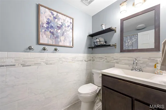 $559,900 | 8349 White Oak Trail, Hillsboro, MO 63050