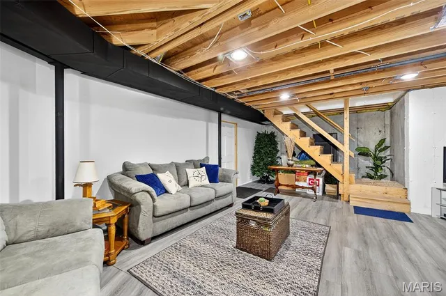 $559,900 | 8349 White Oak Trail, Hillsboro, MO 63050