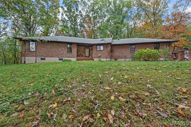 $559,900 | 8349 White Oak Trail, Hillsboro, MO 63050