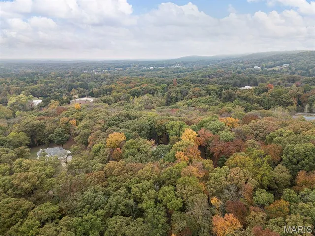 $559,900 | 8349 White Oak Trail, Hillsboro, MO 63050