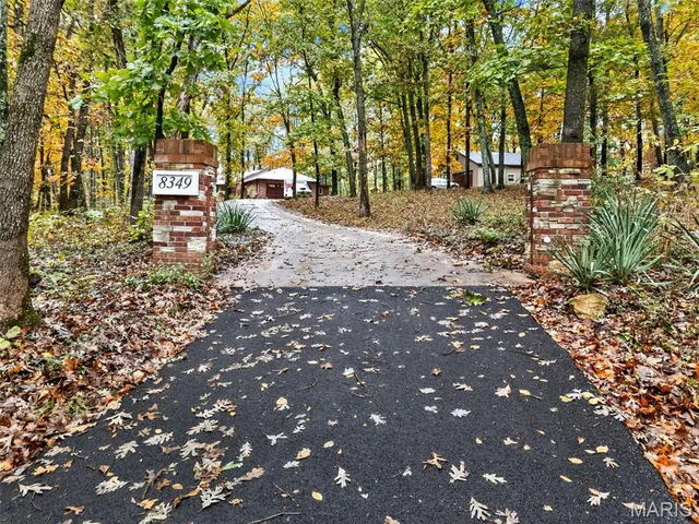 $559,900 | 8349 White Oak Trail, Hillsboro, MO 63050