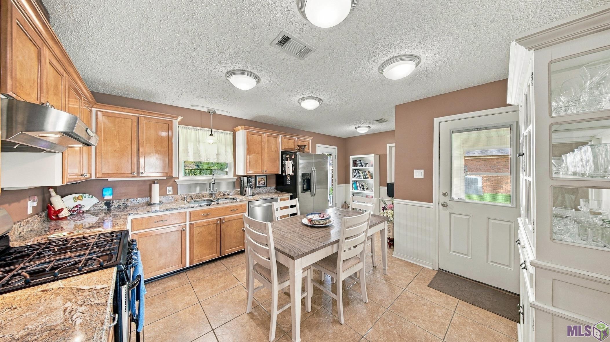 11271 Triche Road Gonzales, LA 70737 - Photo 2 of 27 Gallery Image 2