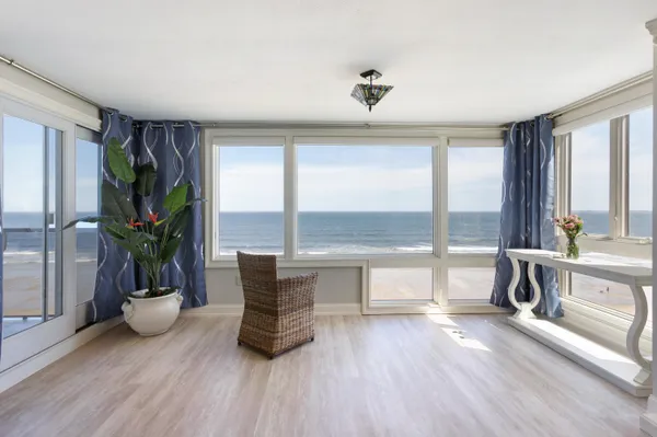 $880,000 | 31 East Grand Avenue, Unit 72, Old Orchard Beach, ME 04064