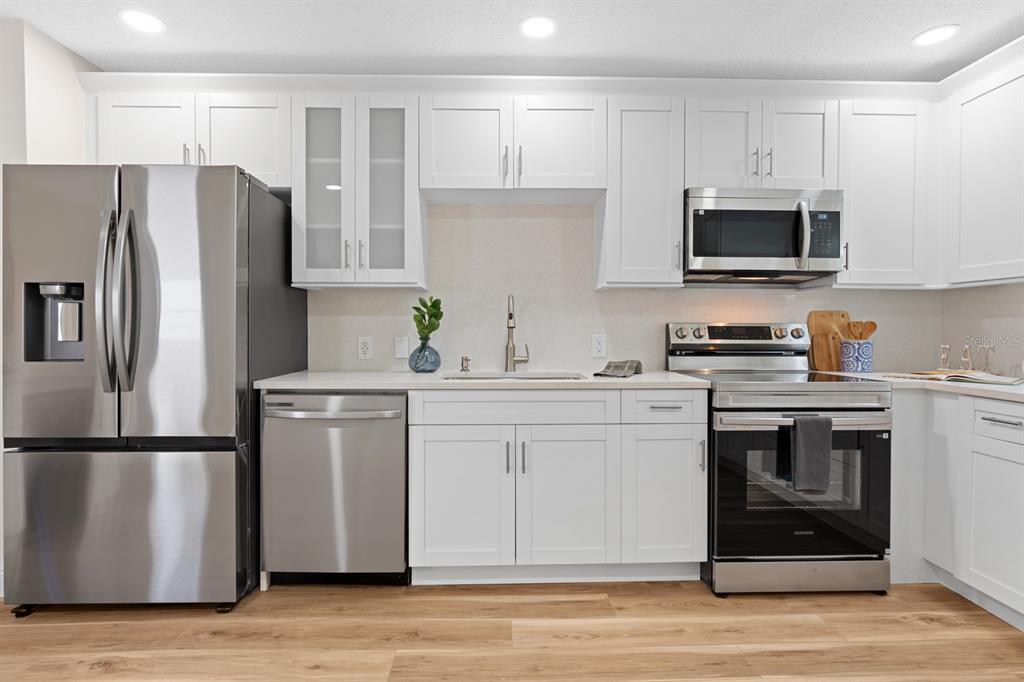 1201 Windy Ridge Drive Brandon, FL 33510 - Photo 12 of 48
