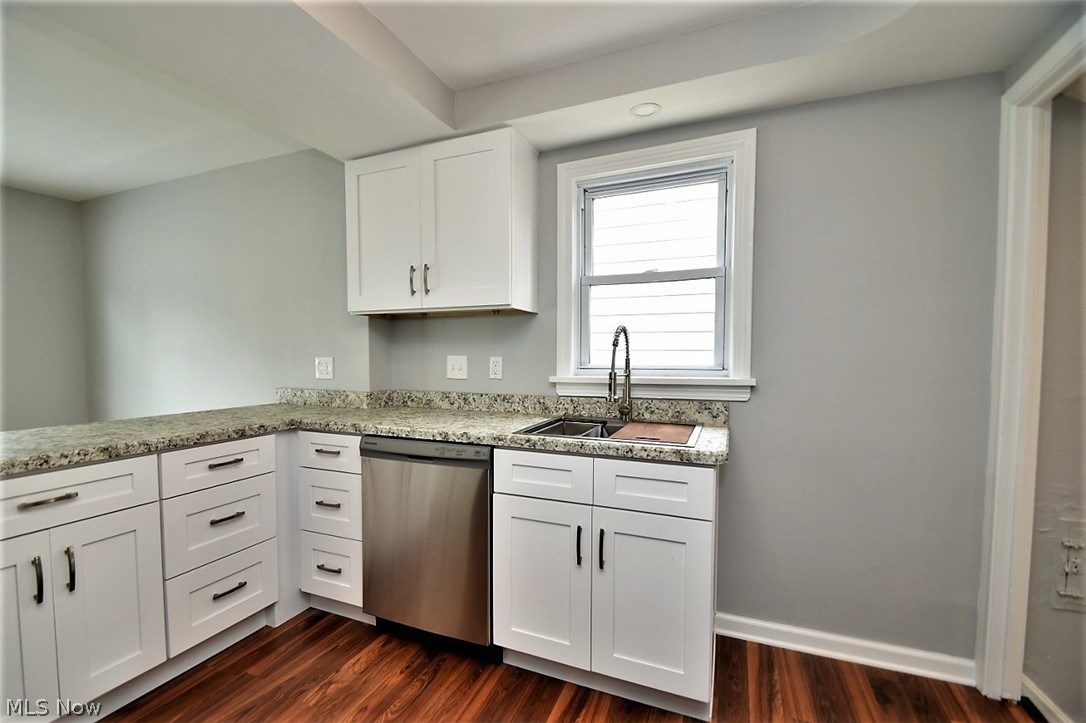 4186 Verona Road Cleveland, OH 44121 - Photo 8 of 35 Gallery Image 8