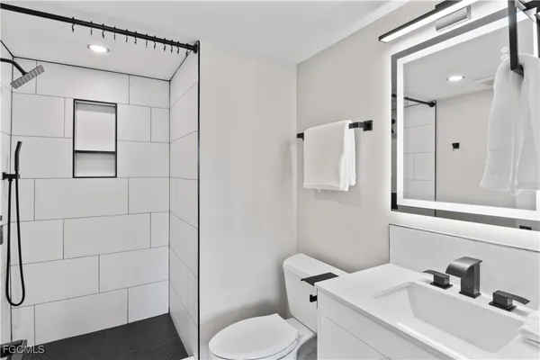 $2,100 | 25804 Cockleshell Drive, Unit 314, Bonita Springs, FL 34135
