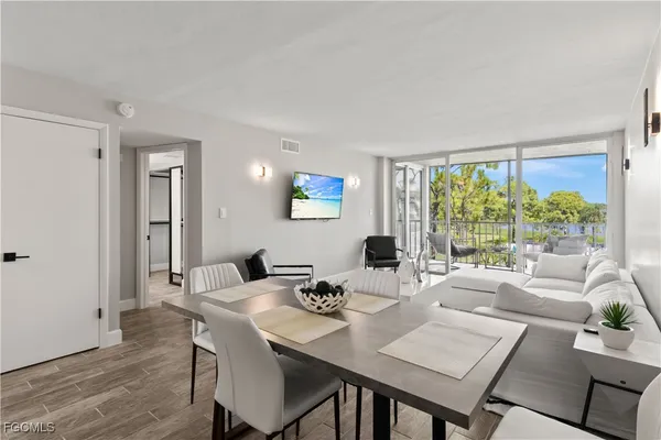 $2,100 | 25804 Cockleshell Drive, Unit 314, Bonita Springs, FL 34135
