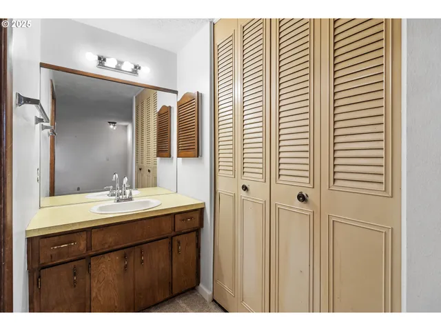 $362,000 | 3826 Peppertree Drive, Eugene, OR 97402